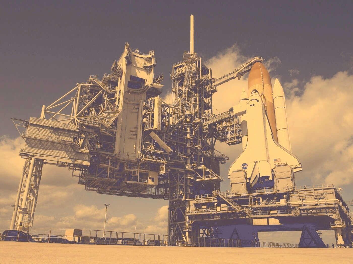 Шаттл на старте обои