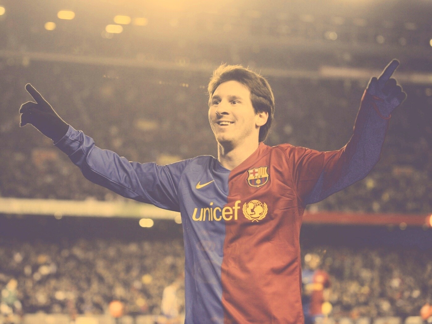 Месси на поле обои