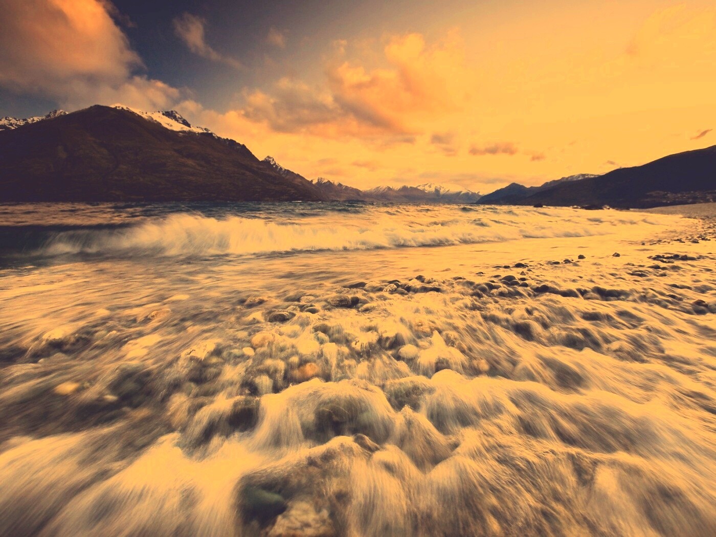 Прибой обои