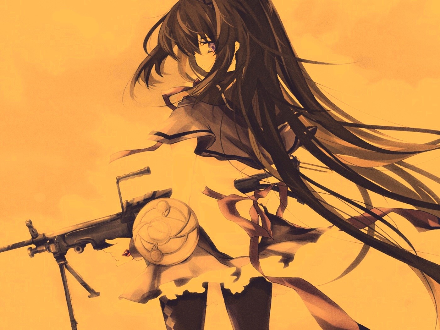 Девушка с автоматом обои