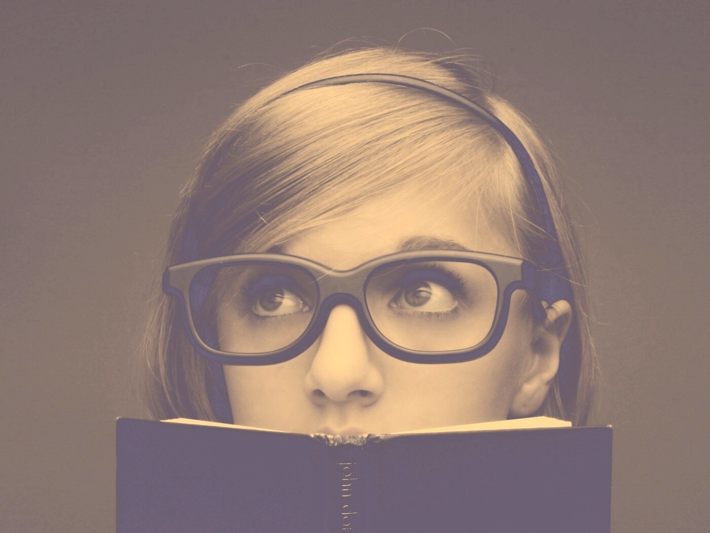 Студентка обои