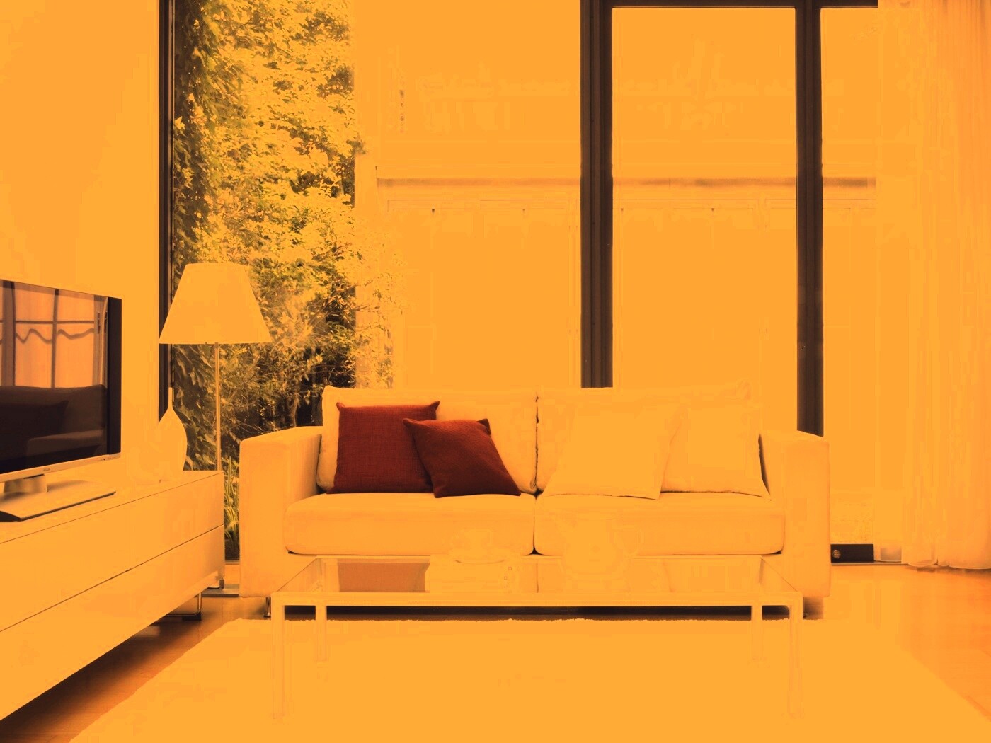 Комната с диваном и телевизором обои