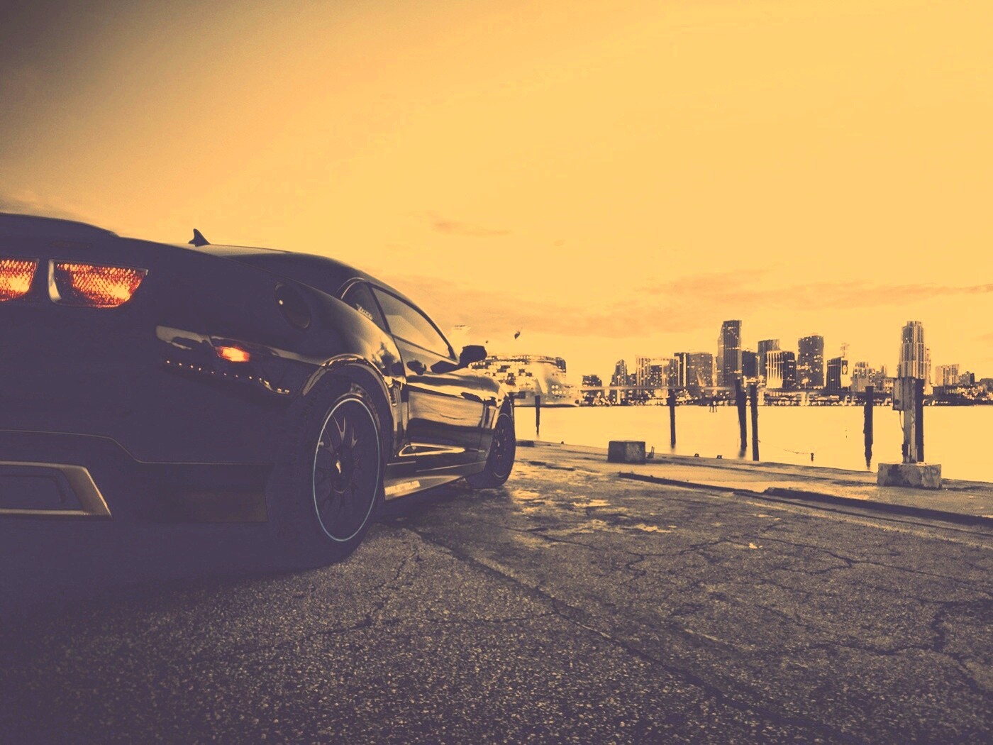 Chevrolet Camaro обои