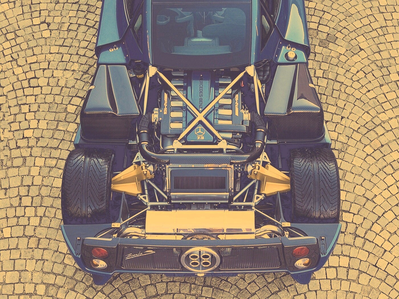 Двигатель Пагани обои