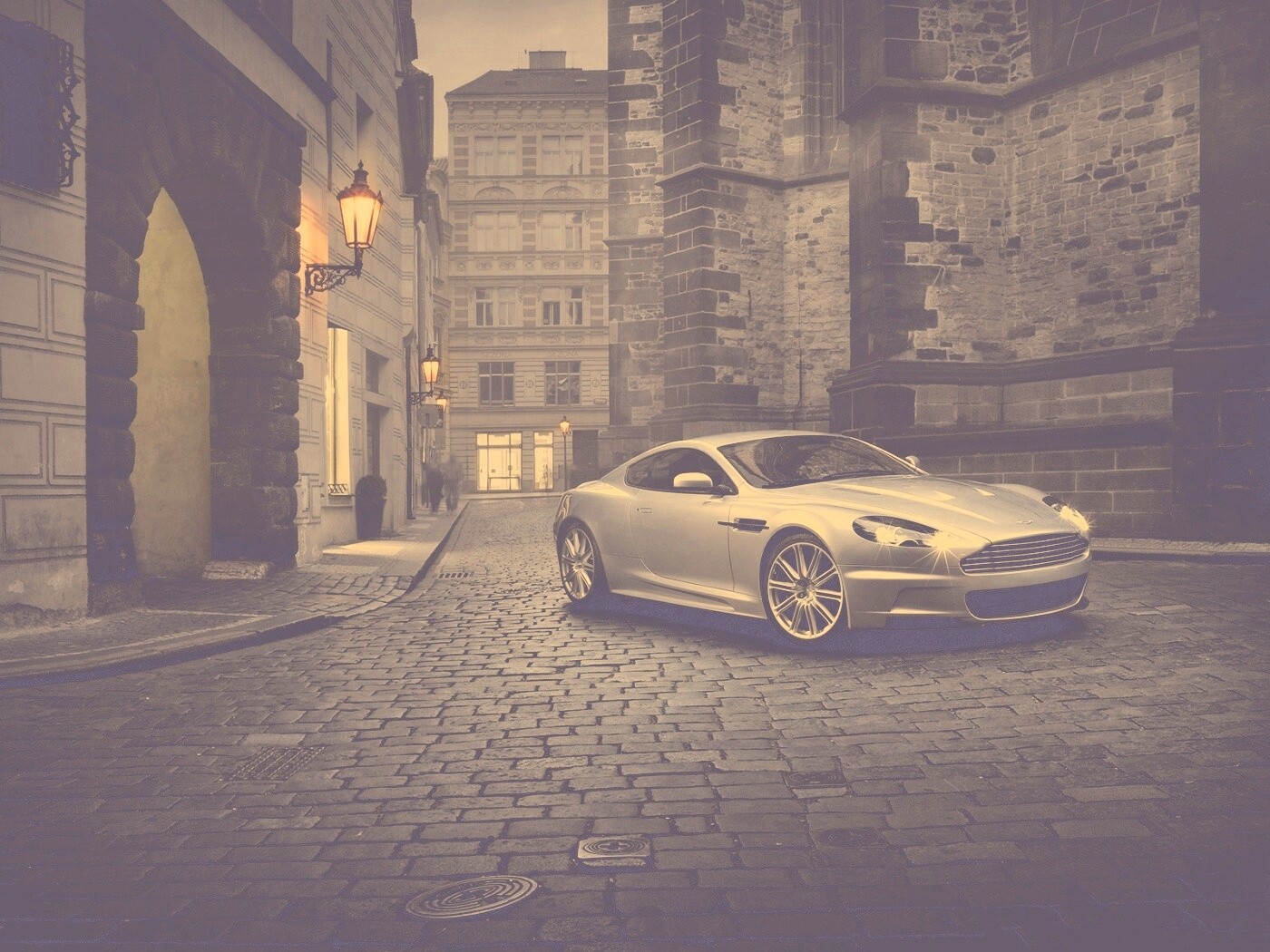 Серебристый Aston Martin обои