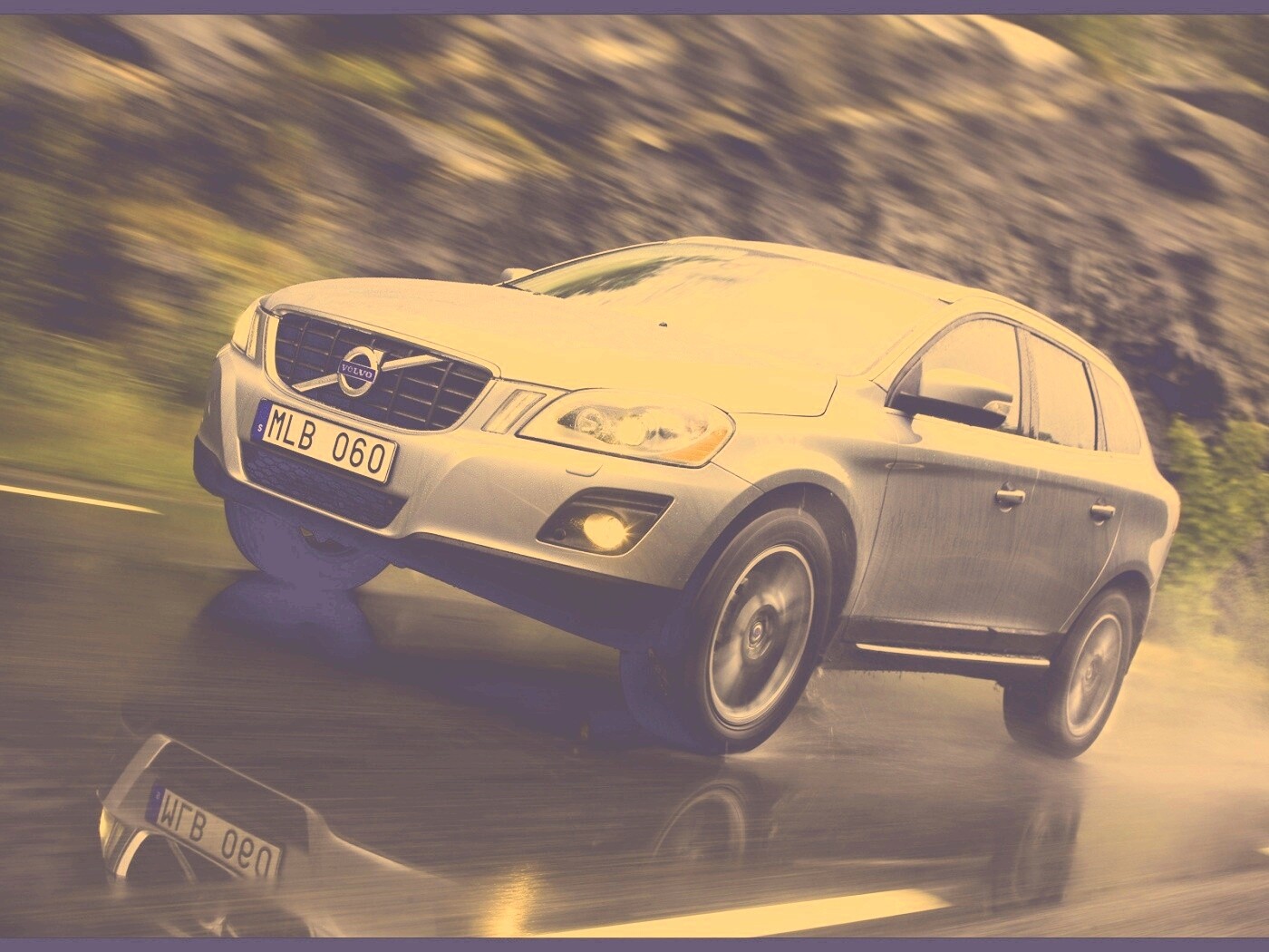 Кроссовер Вольво обои