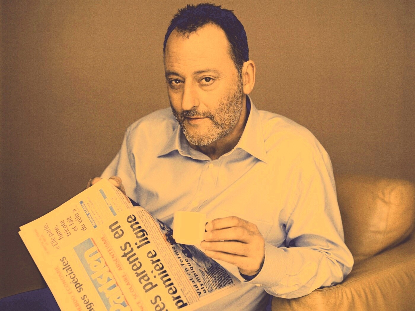 Жан рено пьет кофе обои