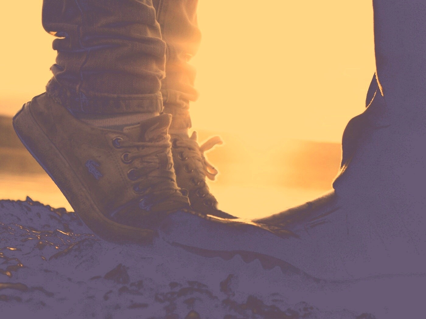 Поцелуй на цыпочках обои