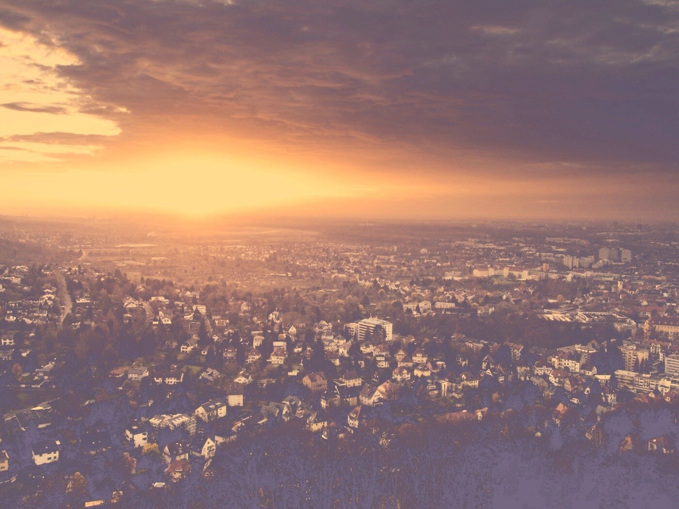 Закат над городом обои