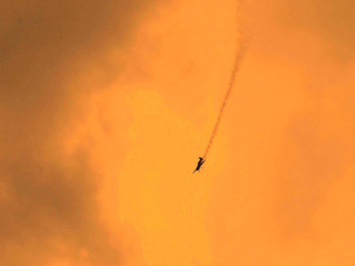 Падающий самолёт обои