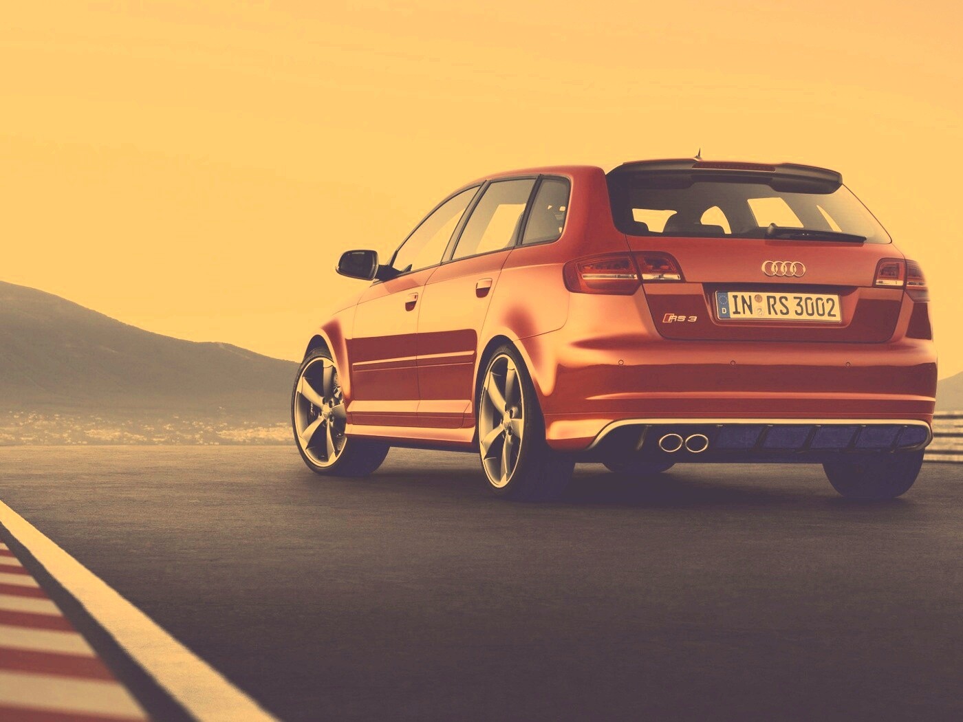 Audi модели RS3 сзади обои