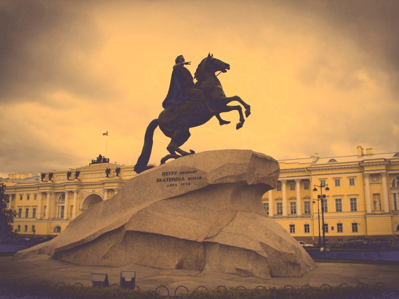 Медный Всадник в Питере обои