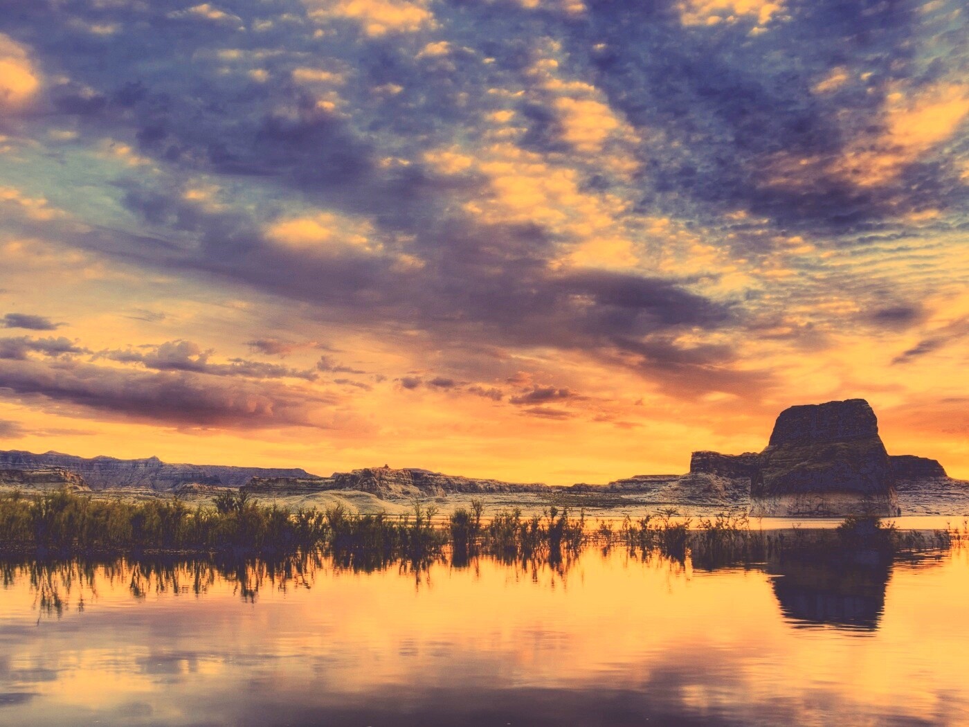 Горное озеро обои