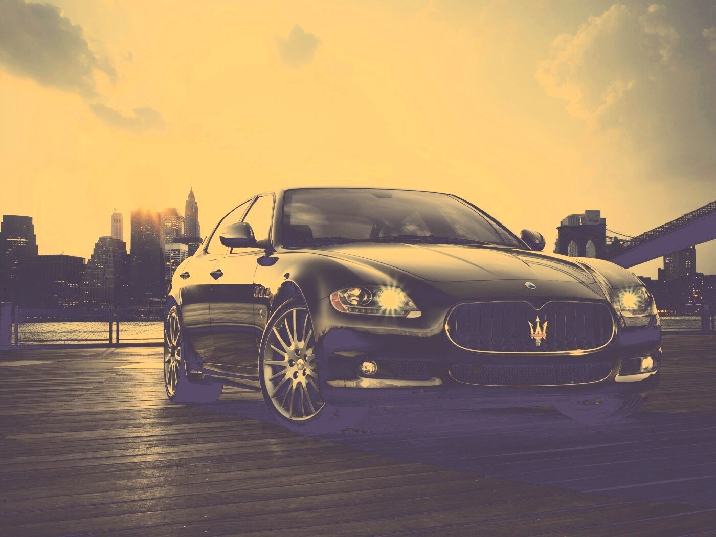 Черная мазерати на пирсе обои
