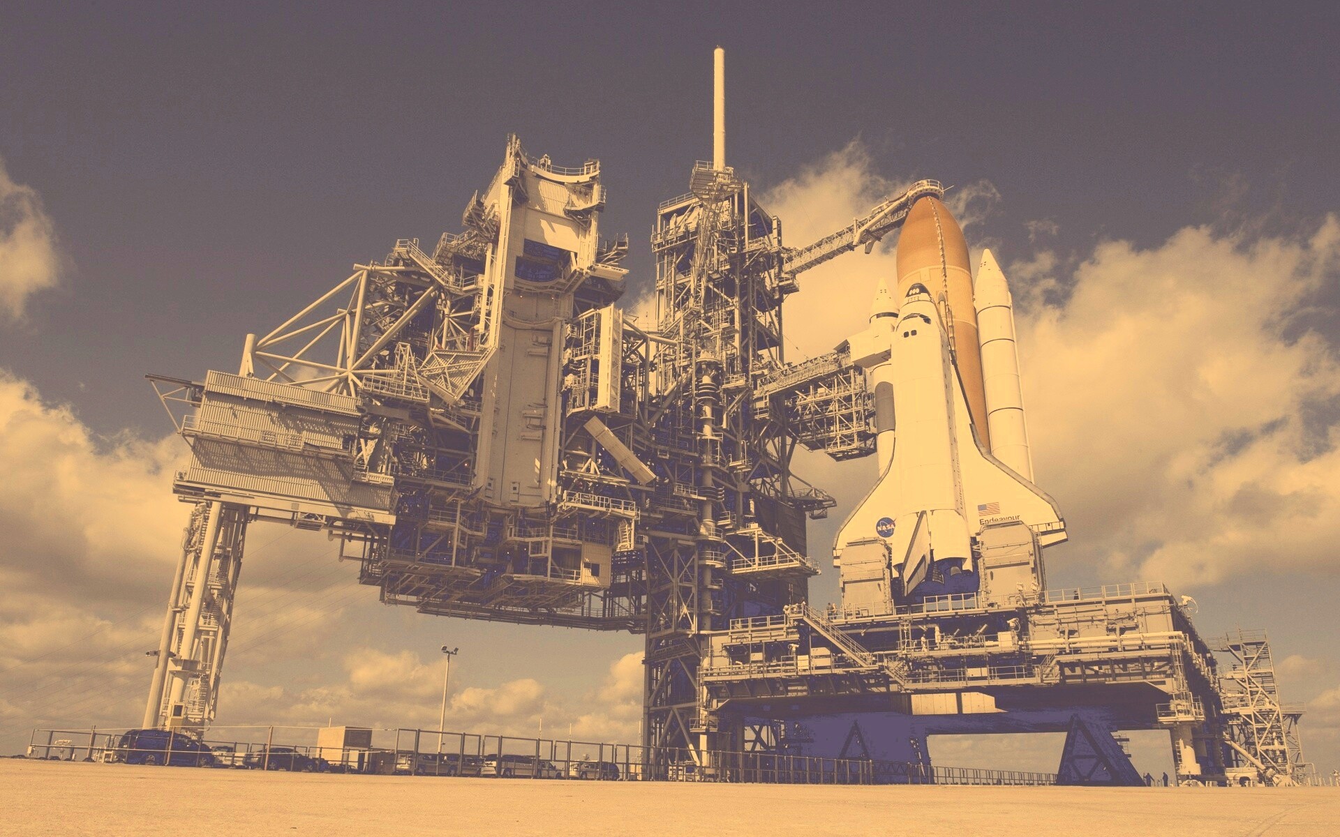 Шаттл на старте обои