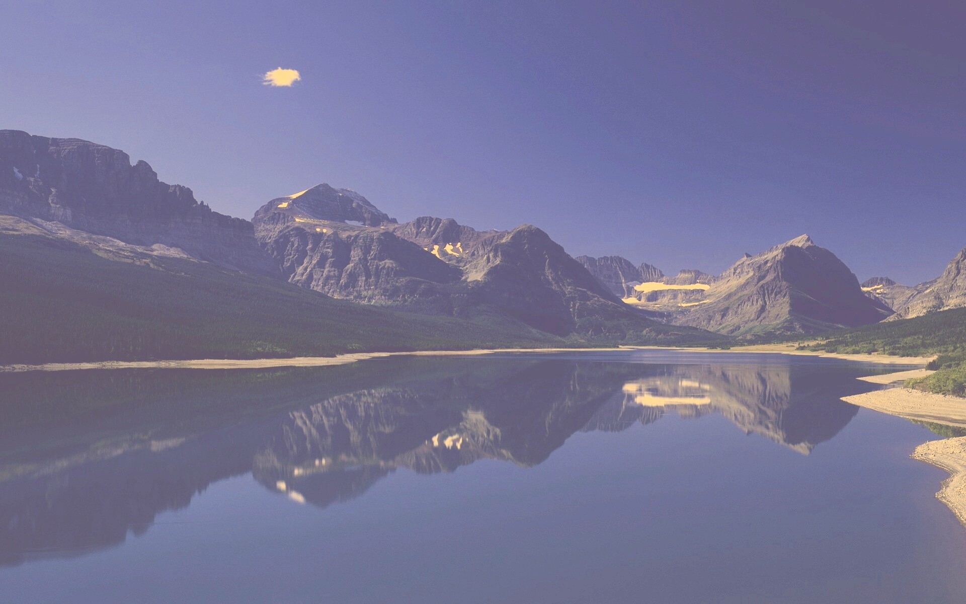 Синее горное озеро обои