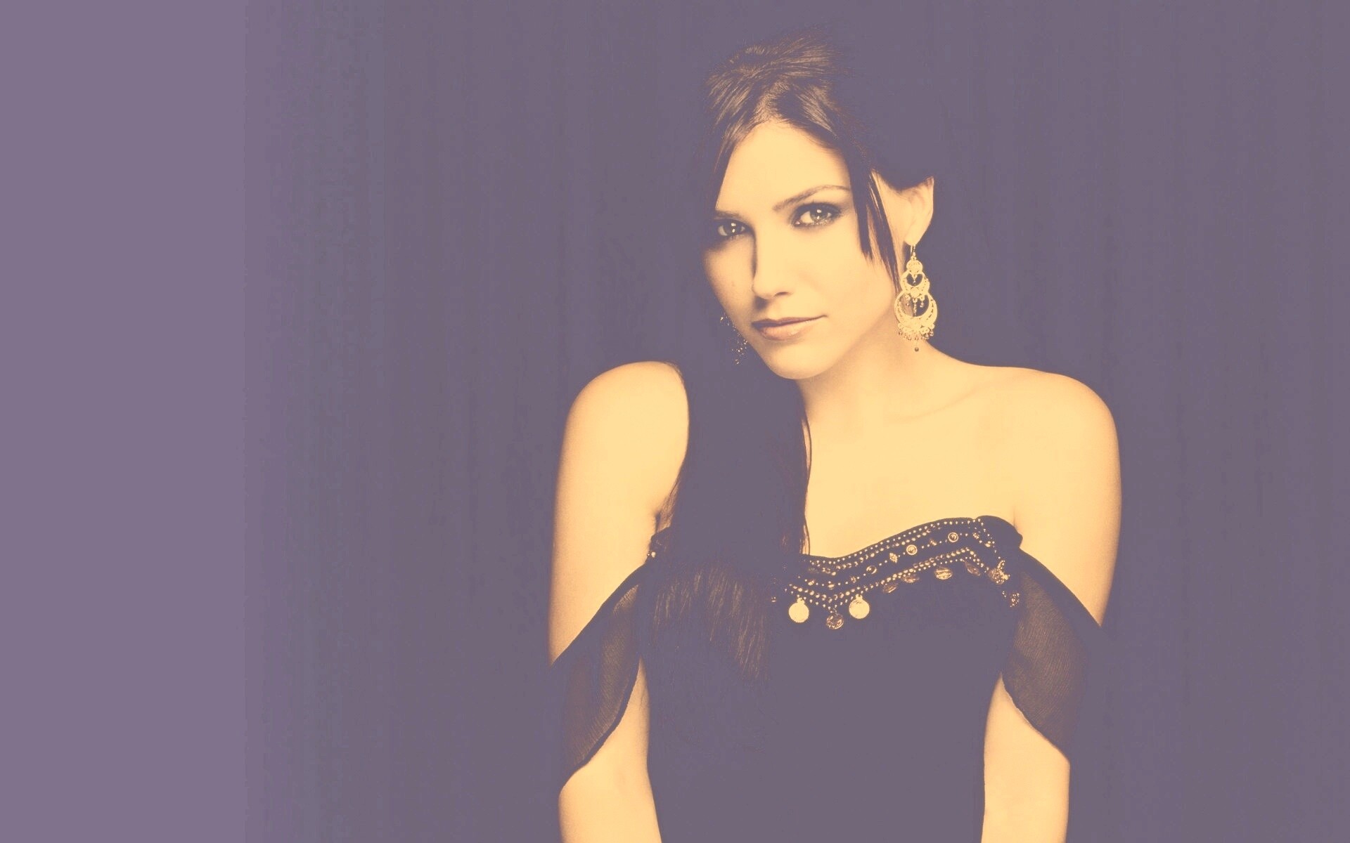 София Буш в черном платье обои