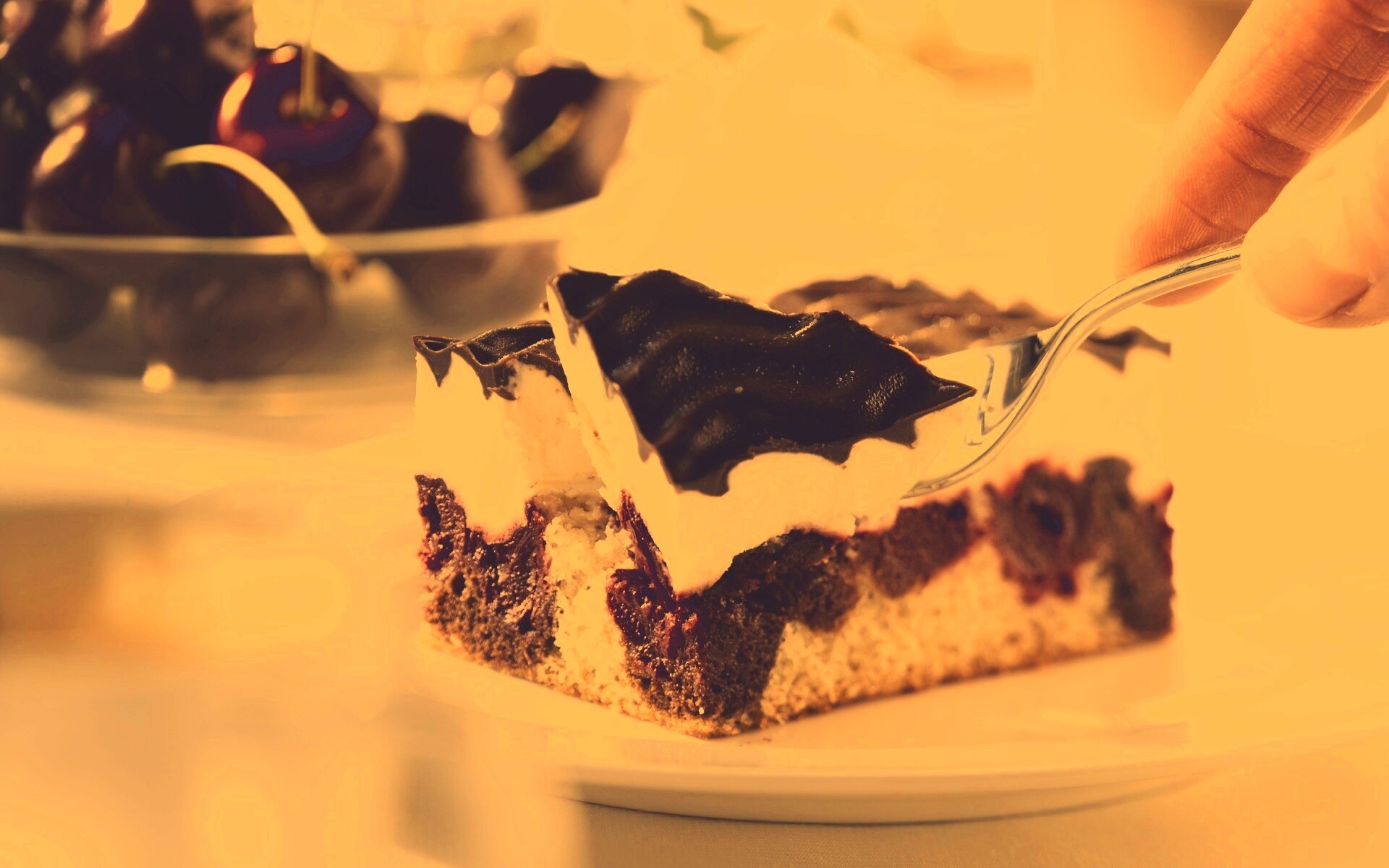 Вишневое пирожное обои