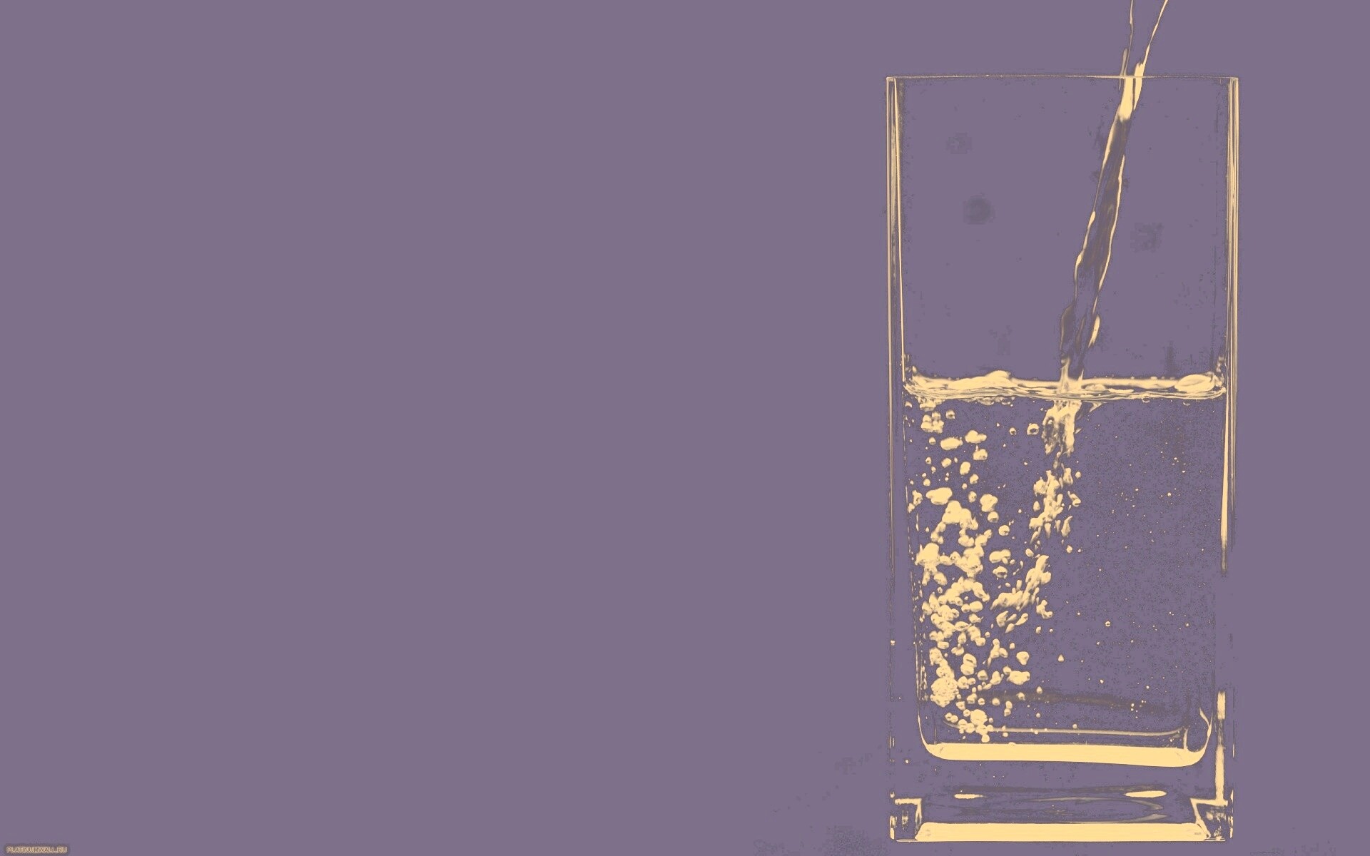 Вода в стакане обои