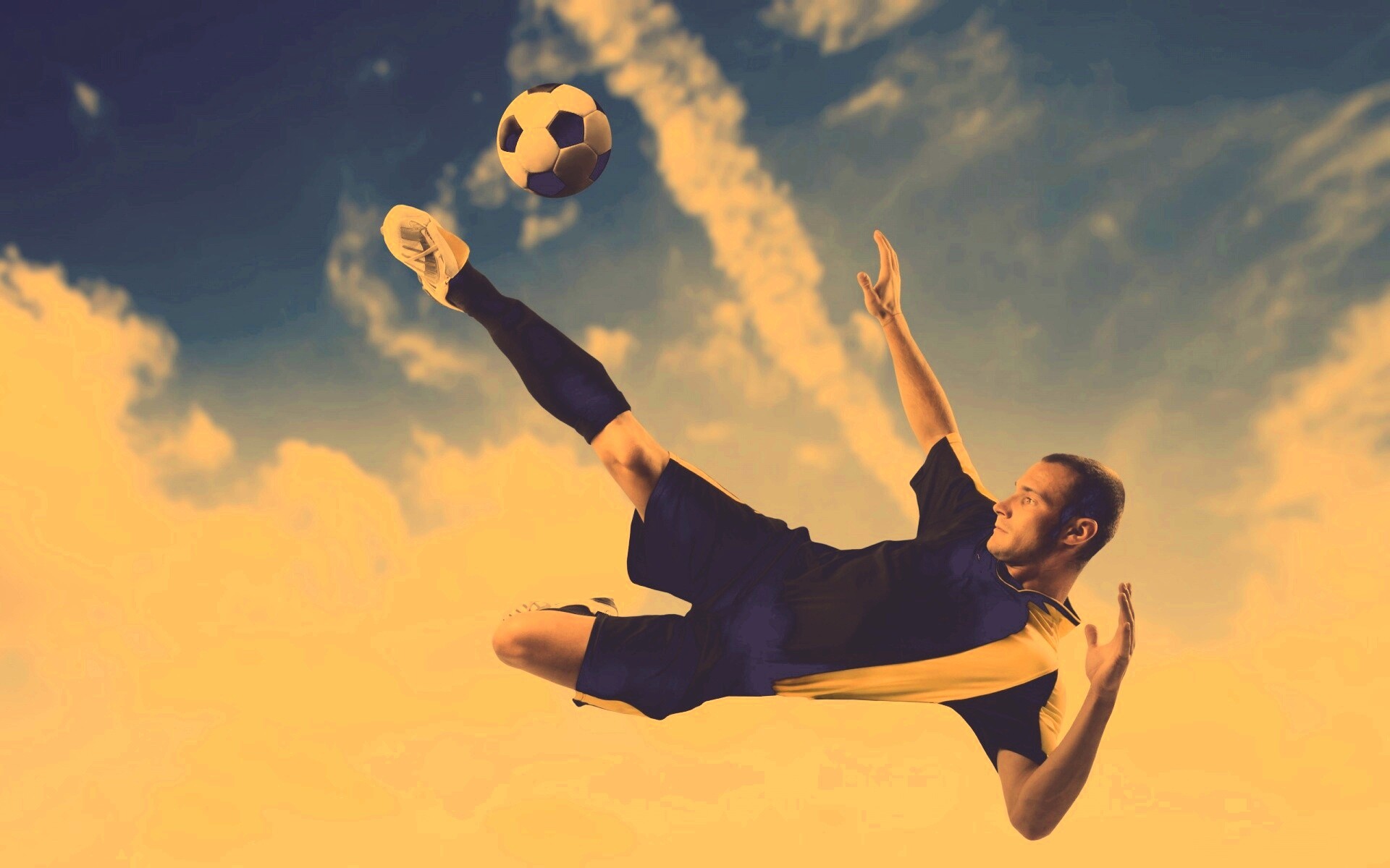 Удар по мячу обои