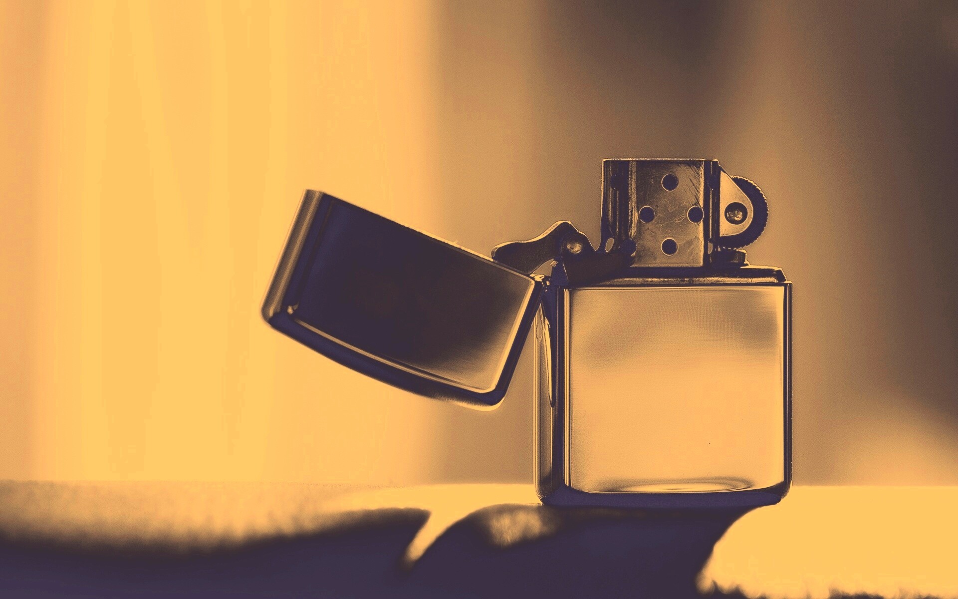 Зажигалка обои