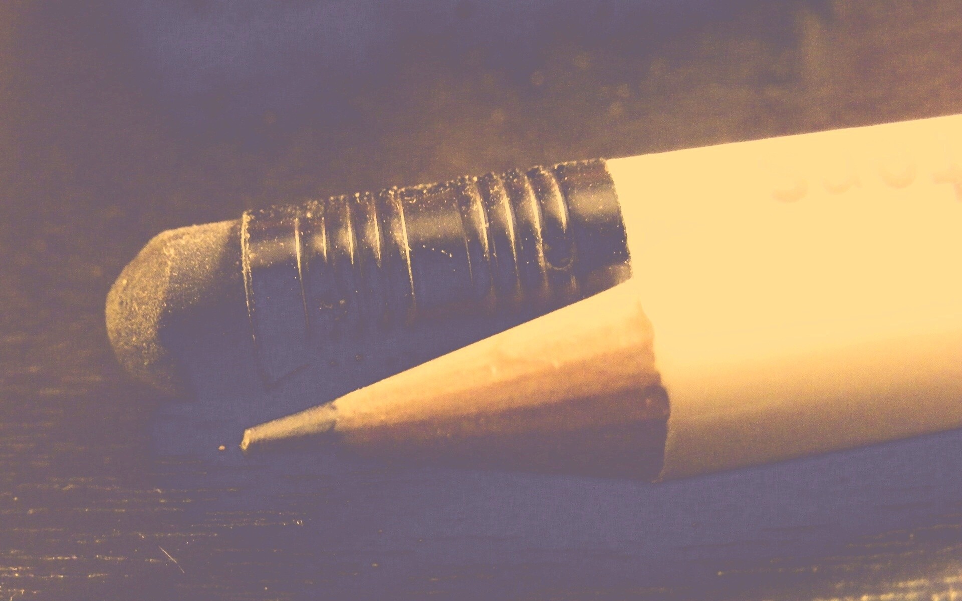 Карандаш обои