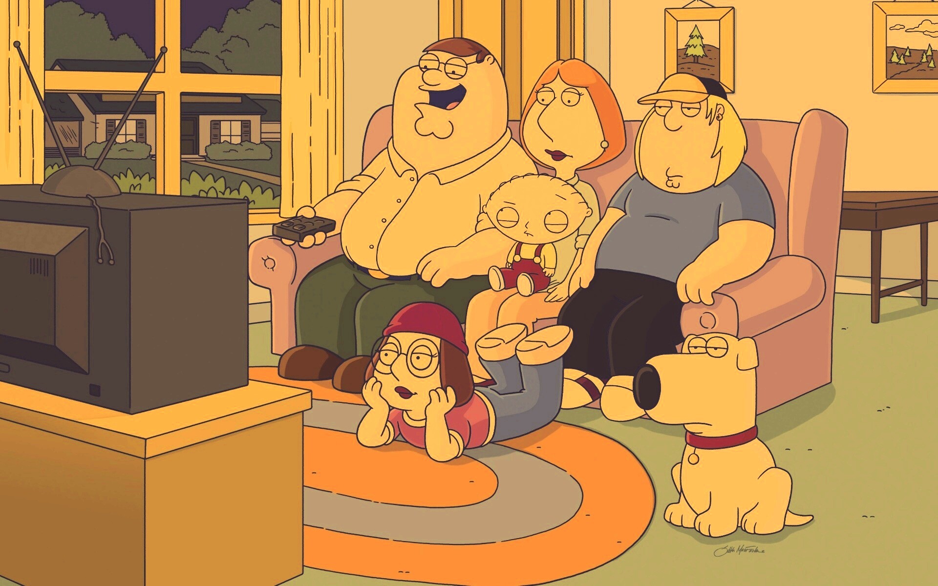 Гриффины всей семьей перед телевизором обои