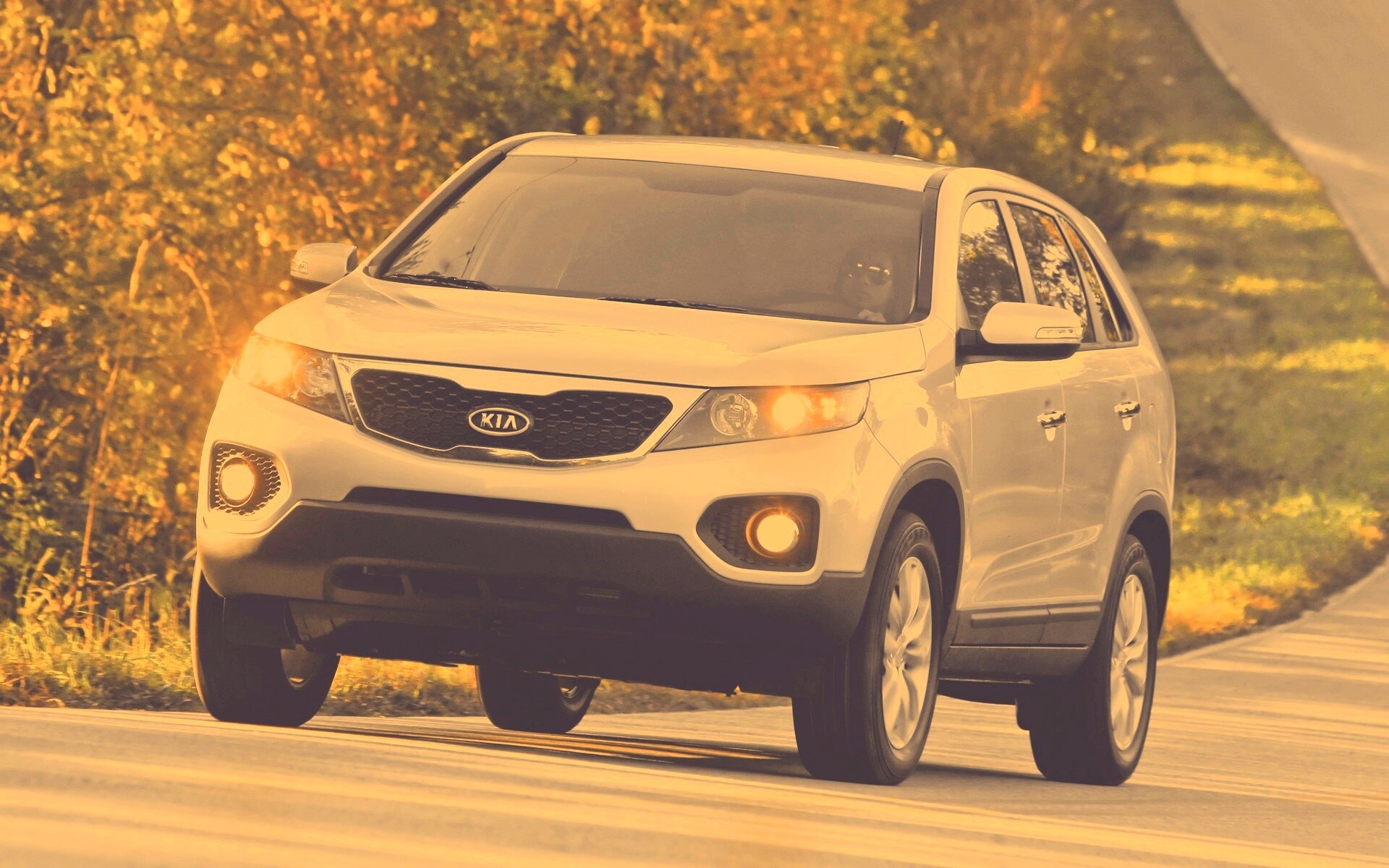 Кроссовер КИА обои