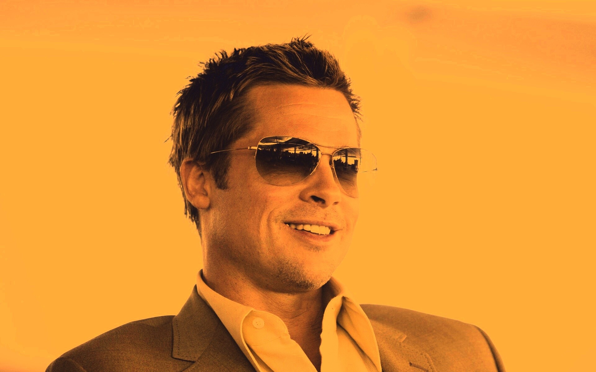 Брэд Питт в очках обои