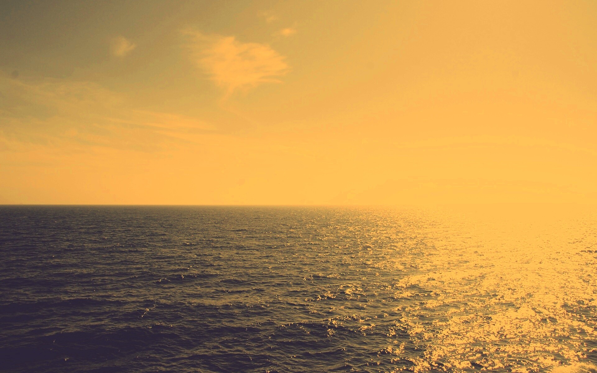 Бескрайнее море обои