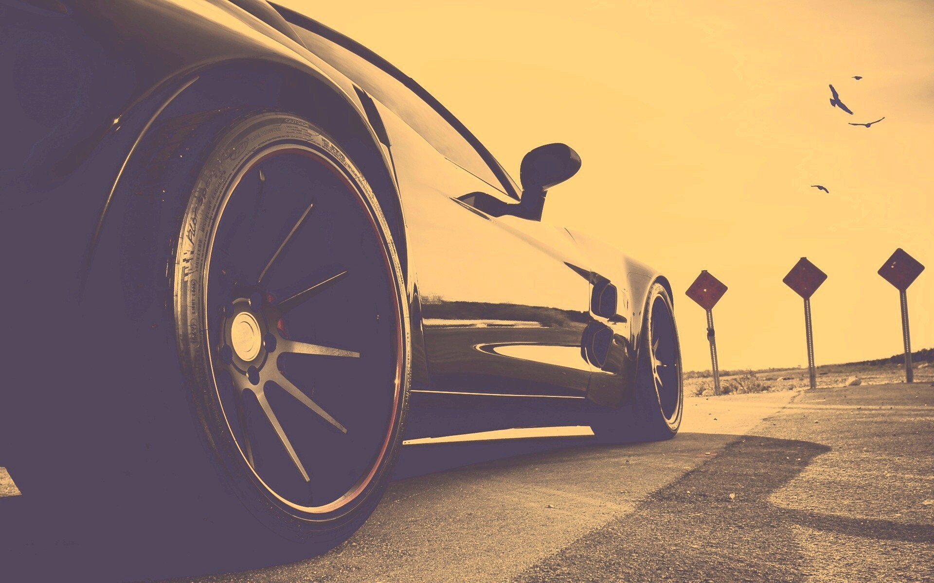 Чёрный концепт обои