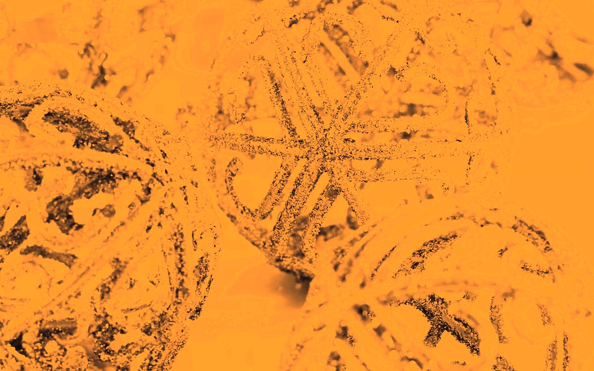 Серебрянные новогодние шары обои