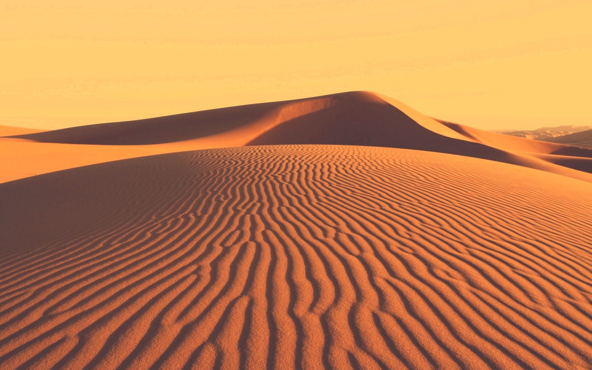 Красные барханы пустыни обои