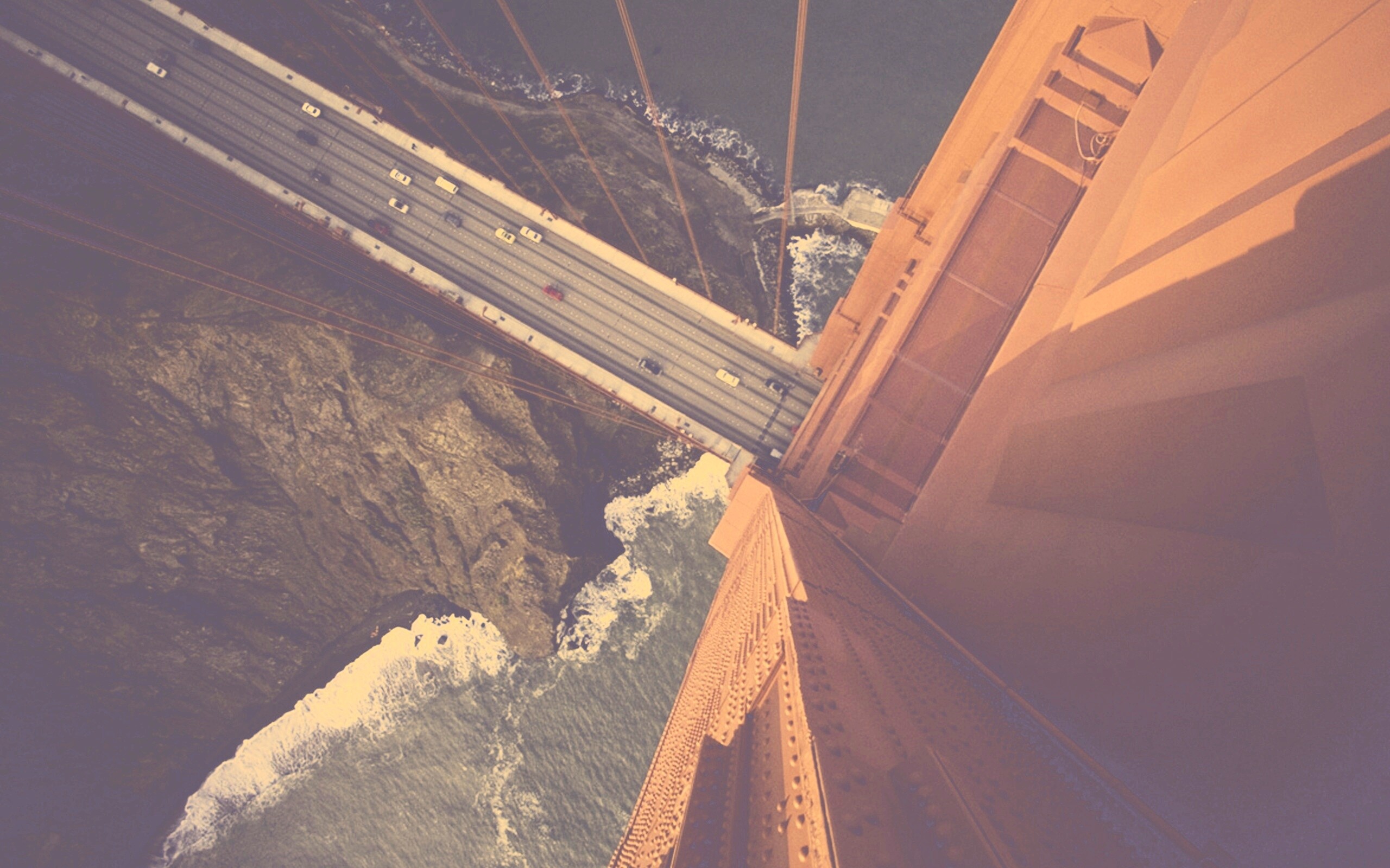 Вид в с пролета моста Золотые Ворота обои