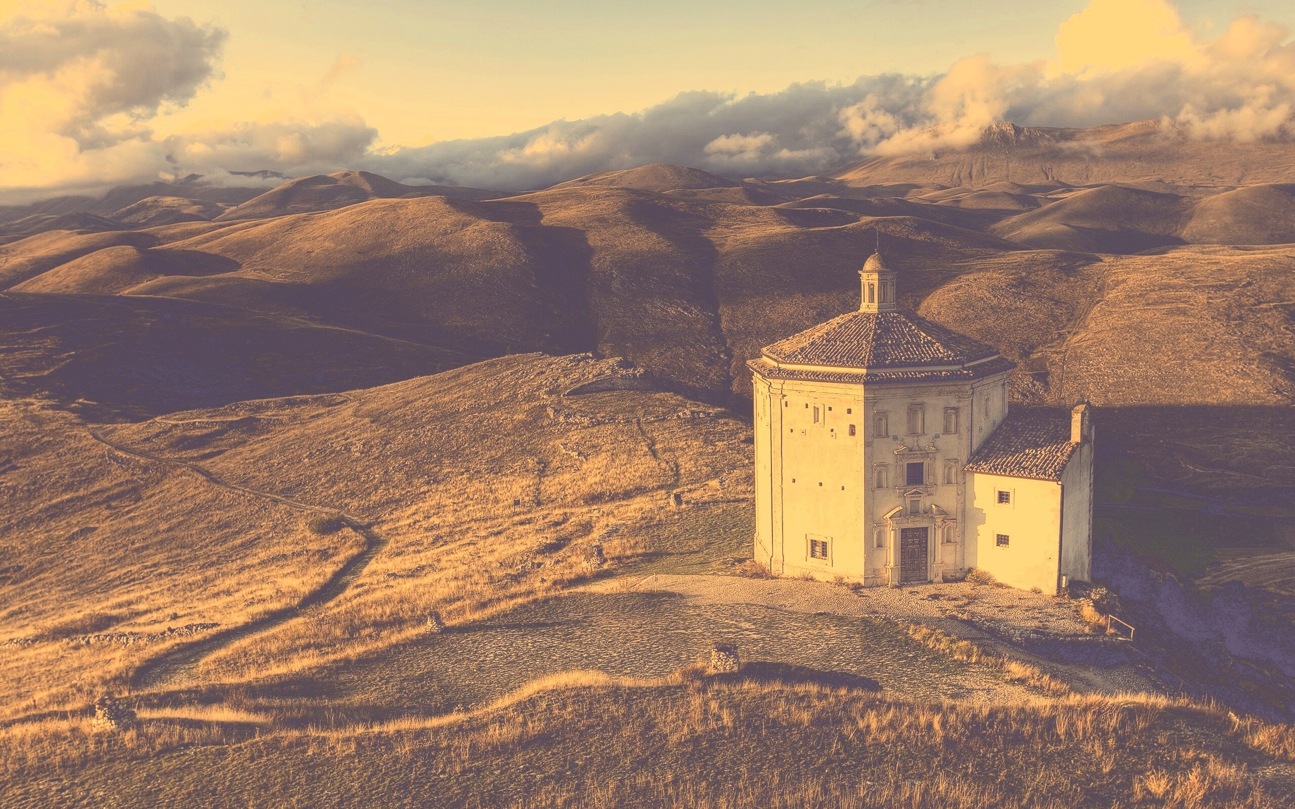 Церковь в Италии обои