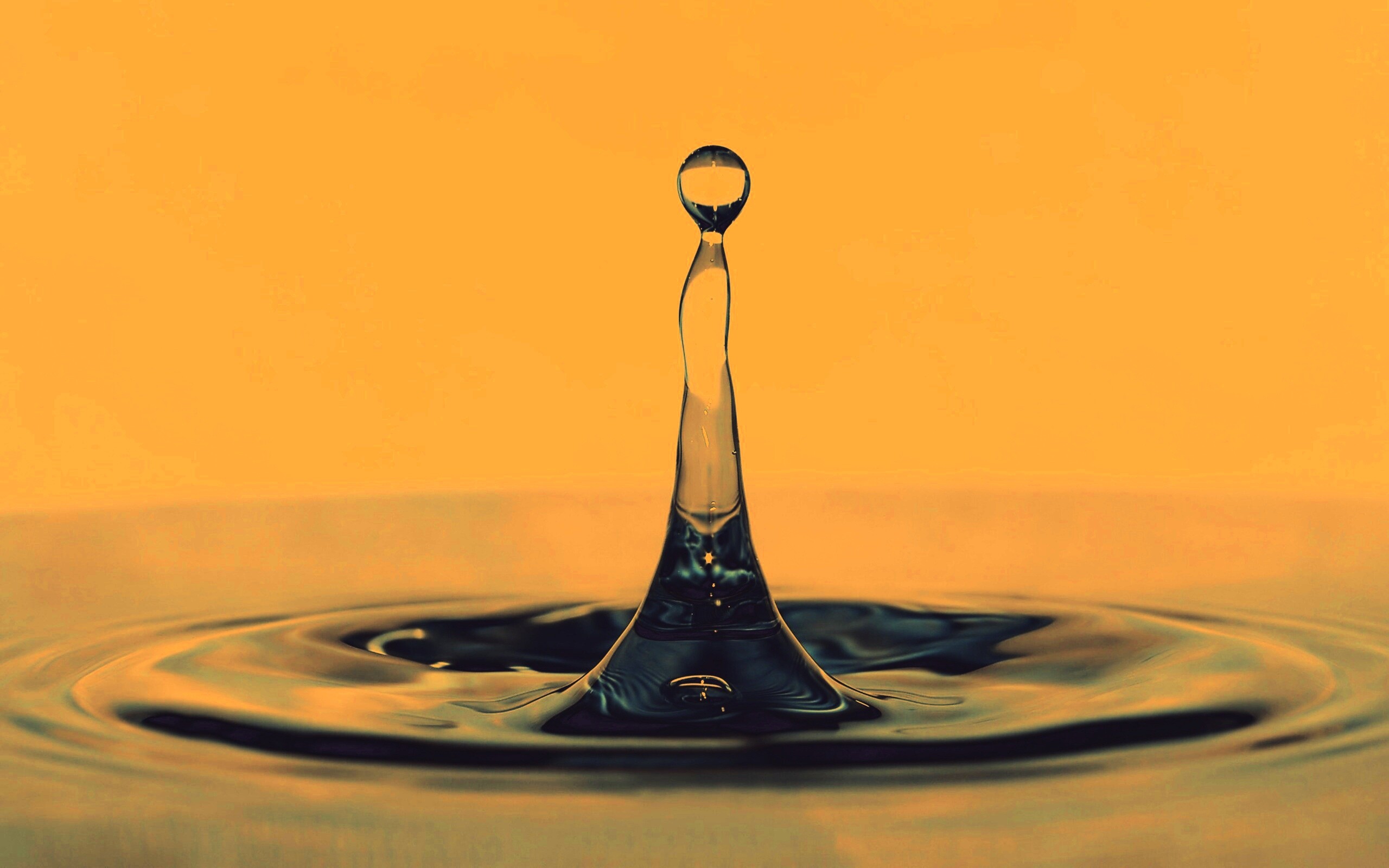 Падение капли обои