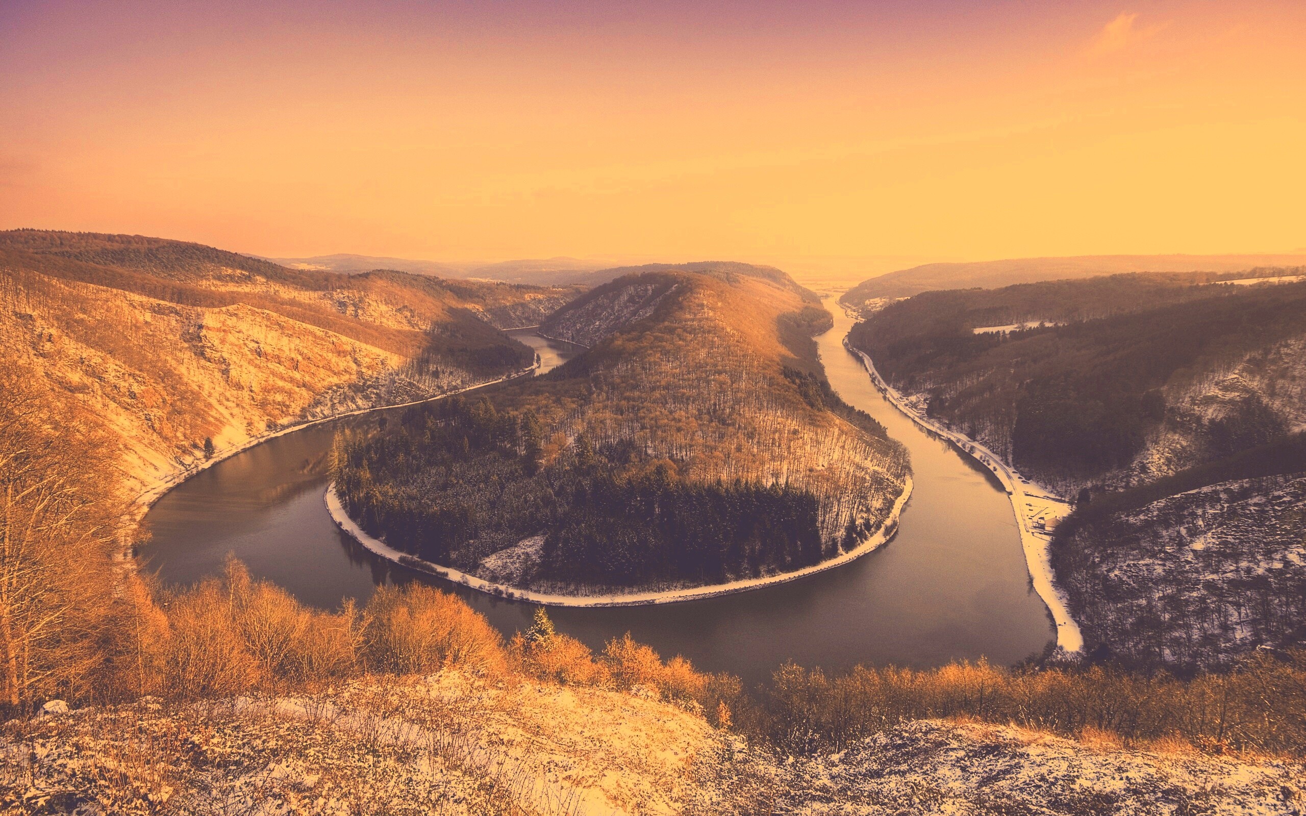 Изгиб реки обои