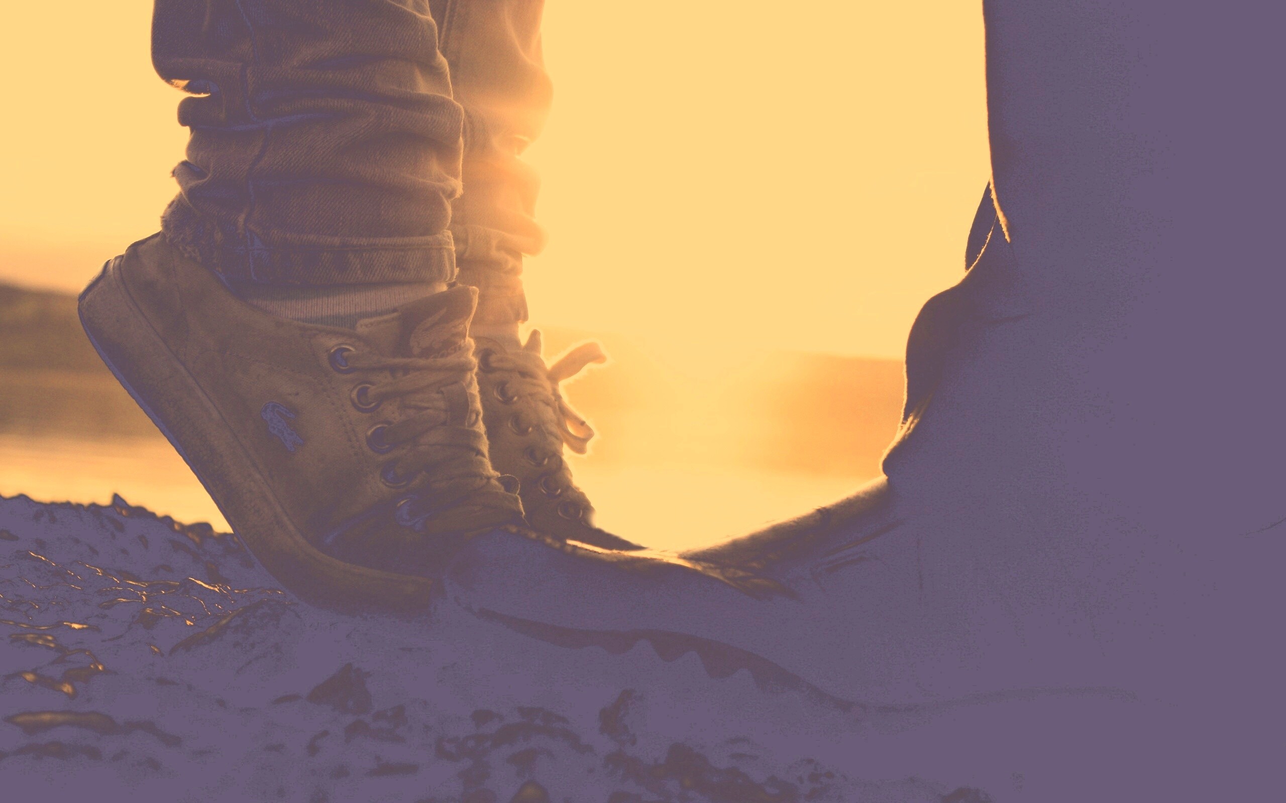 Поцелуй на цыпочках обои