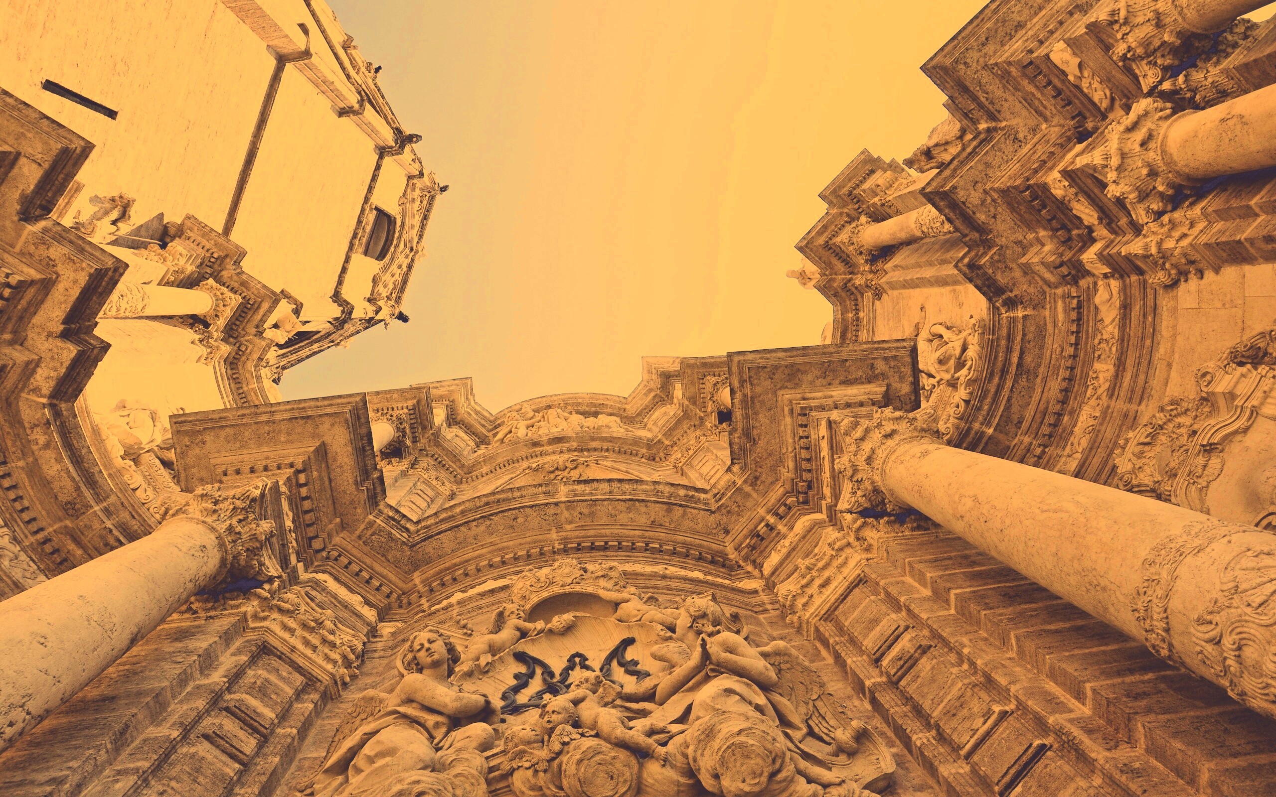 Памятник античного искусства обои