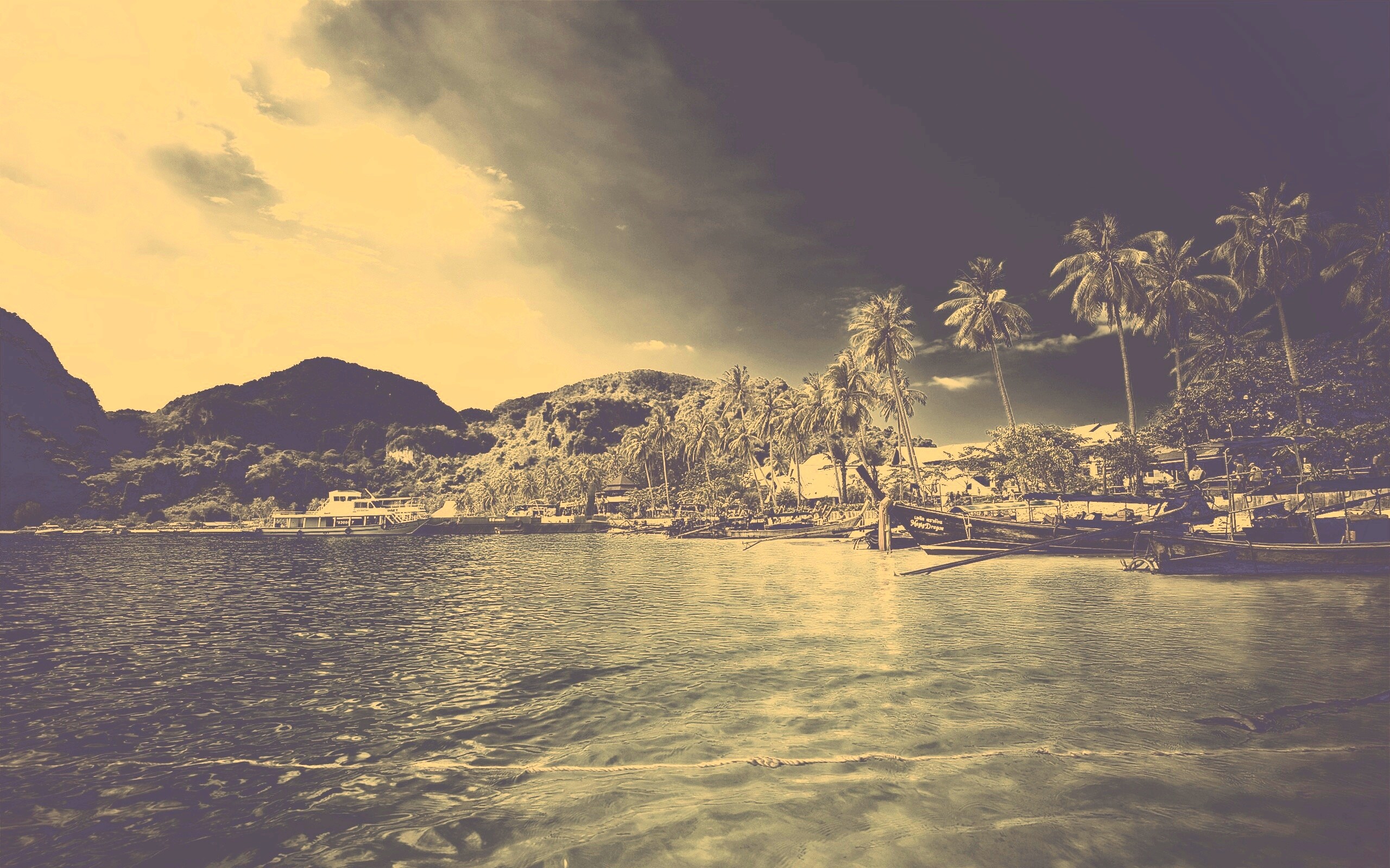 Призрачный пляж обои