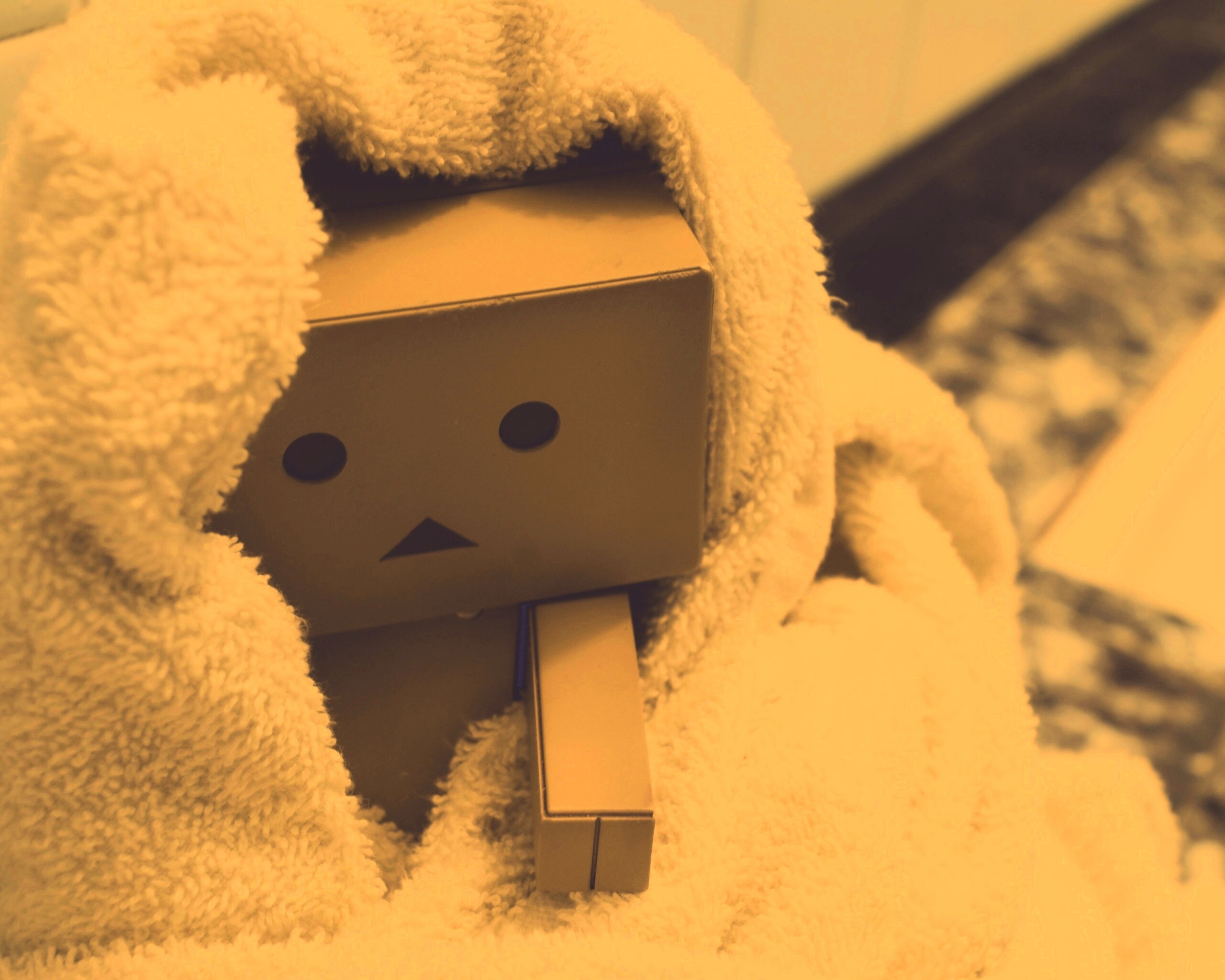 Yotsubato Danbo в полотенце обои