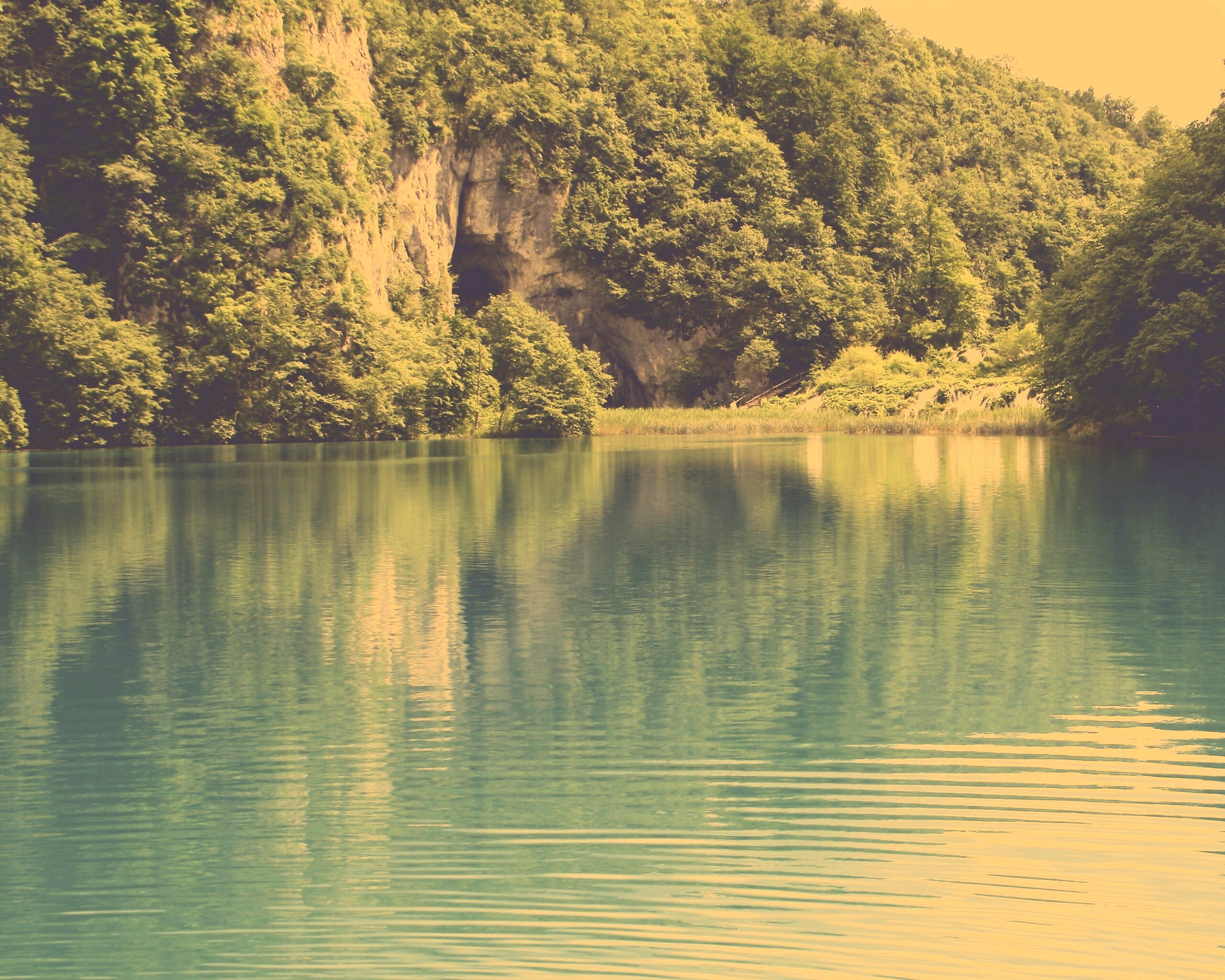 Девственное озеро обои