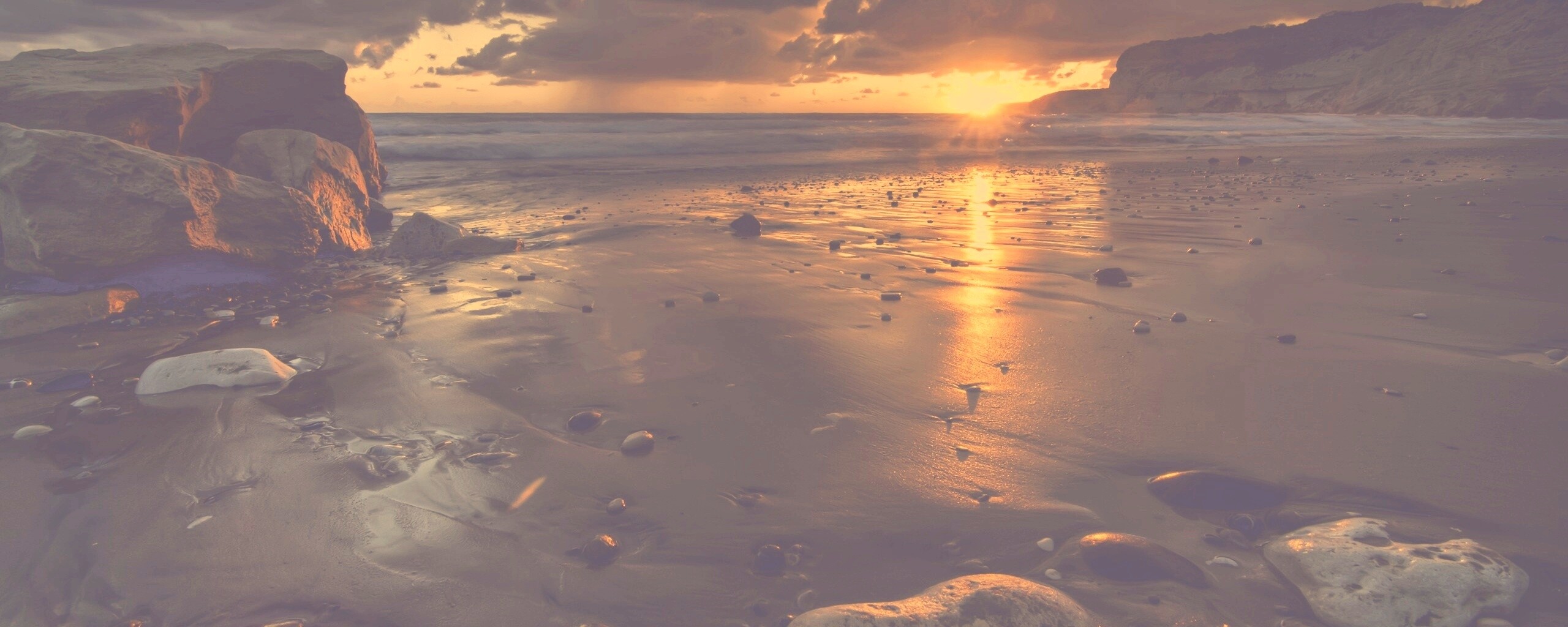 Закат солнца на пляже обои