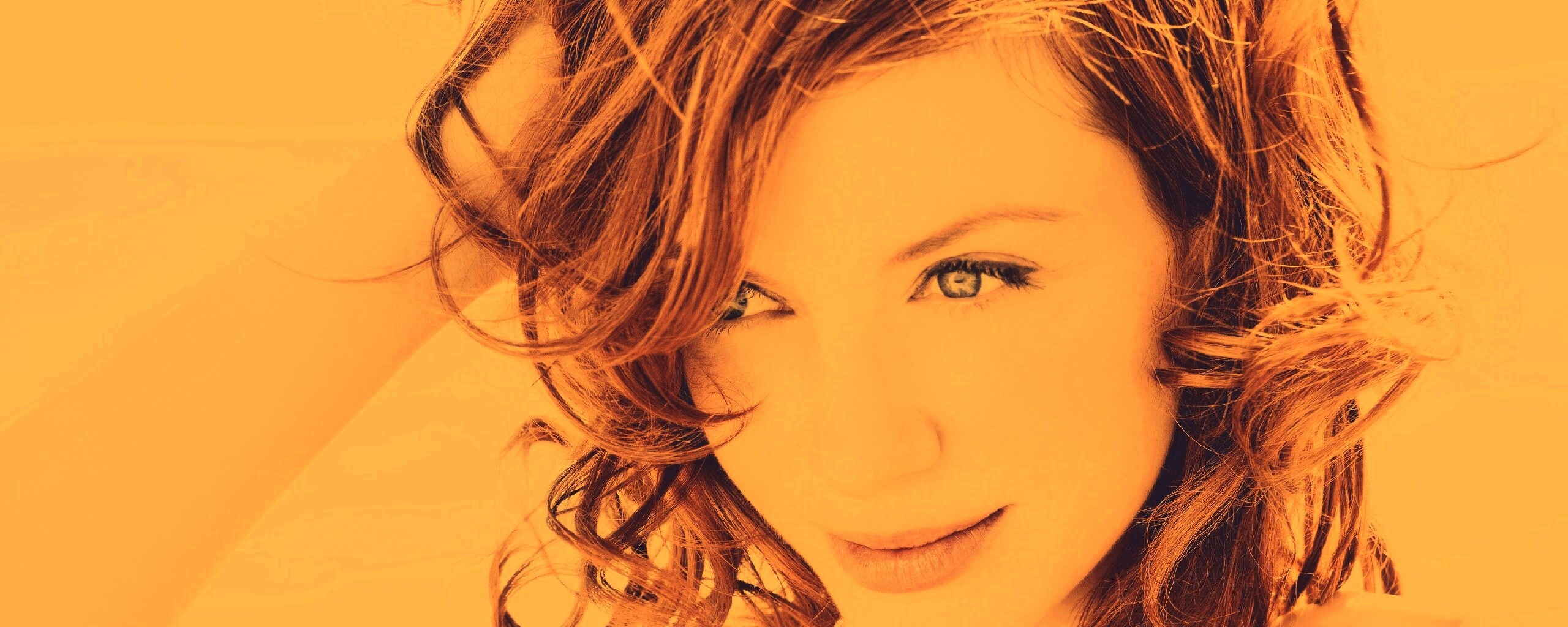 Рыжая красавица обои