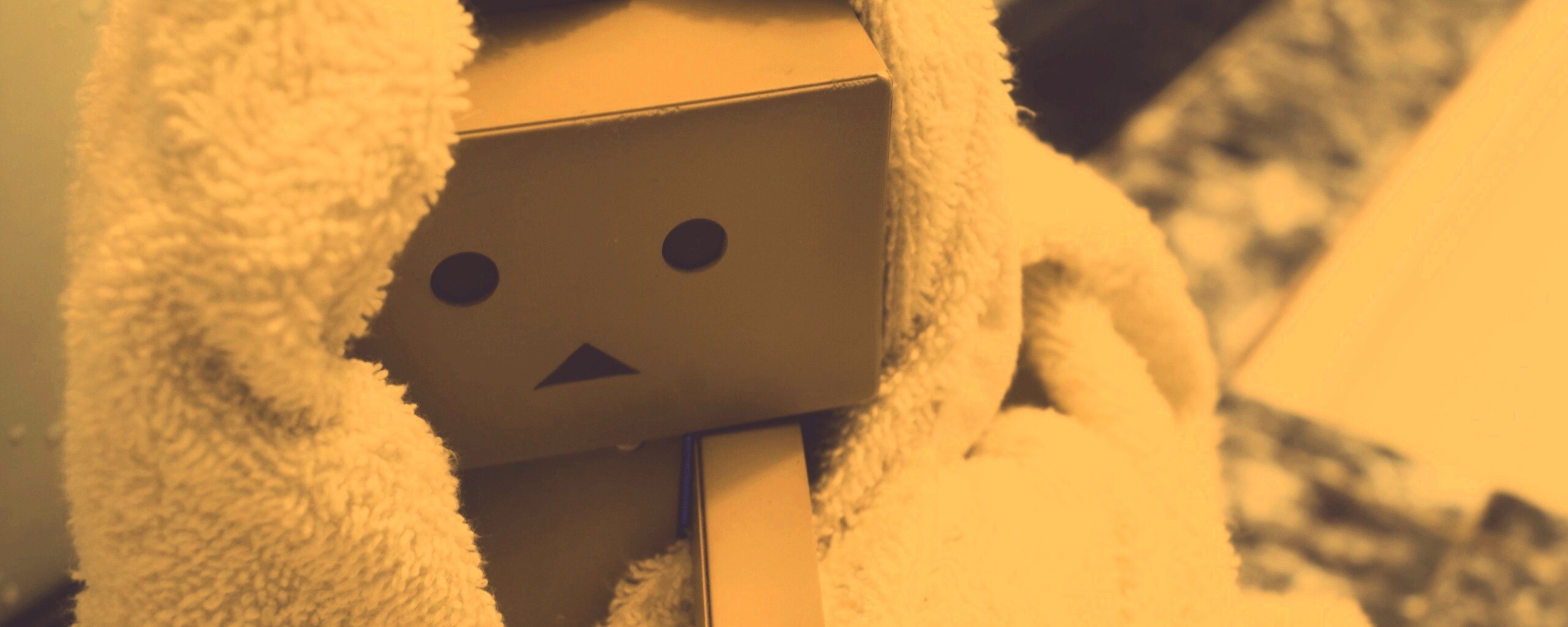 Yotsubato Danbo в полотенце обои