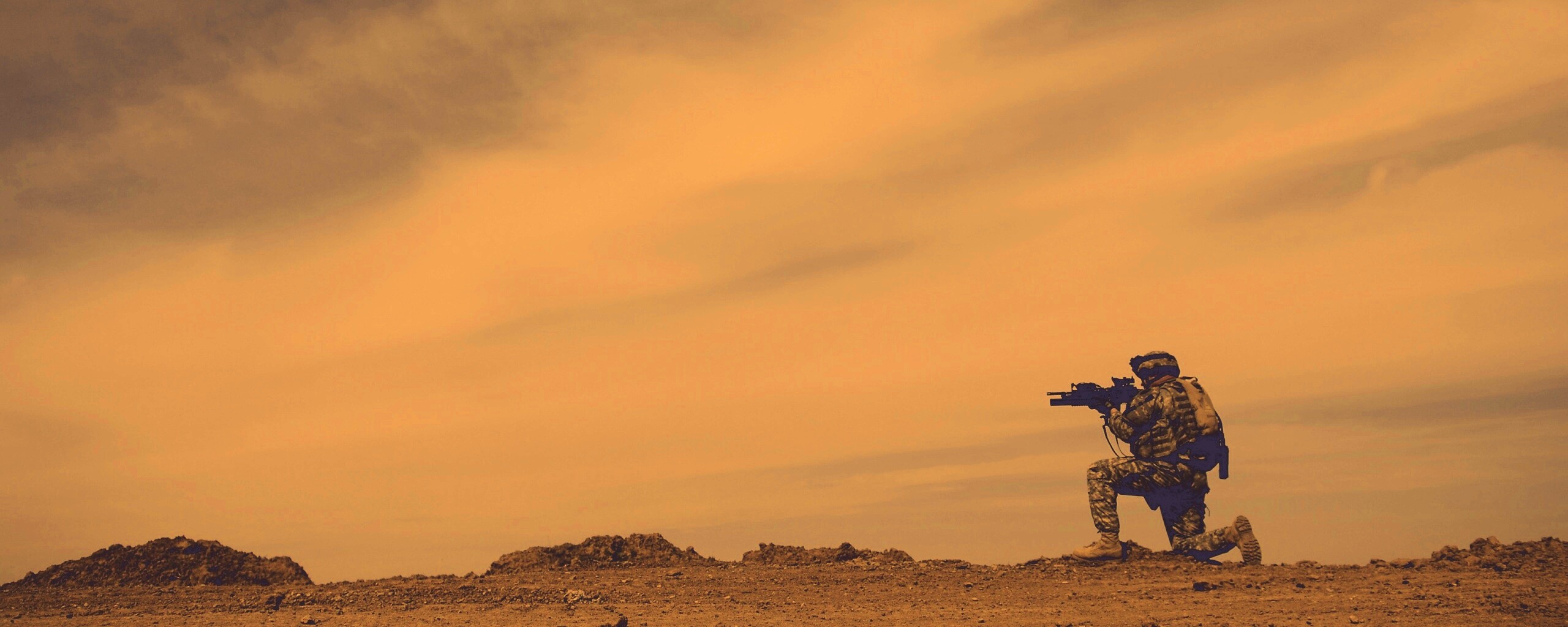 Стрельба с колена обои