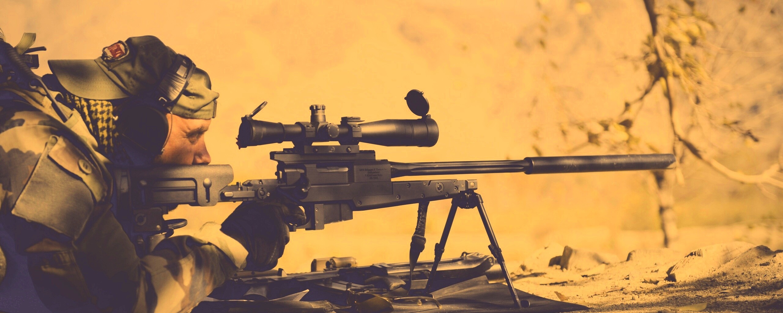 Стрелок в засаде обои