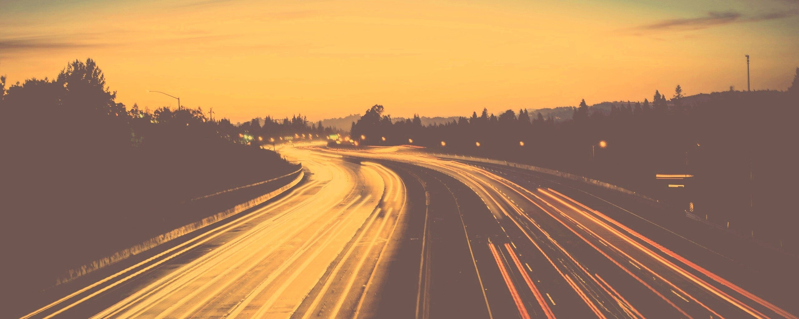 Автострада в огнях обои