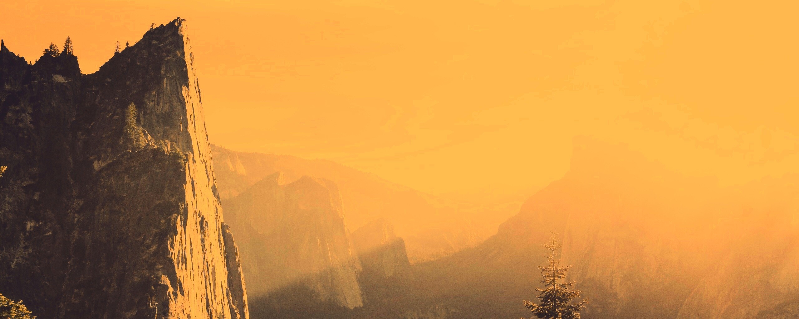 Горный пейзаж обои