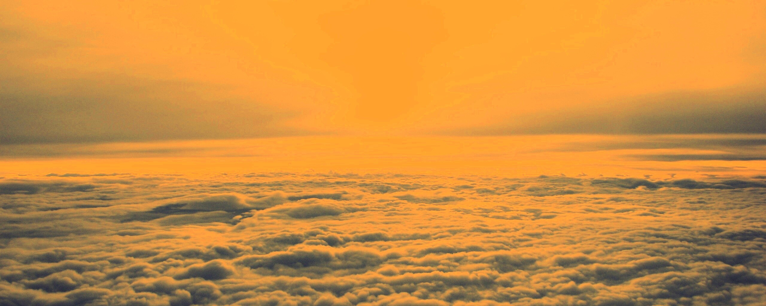 Над облаками обои